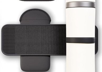 Sangle velcro refermée autour d’une gourde, vue de dessus.